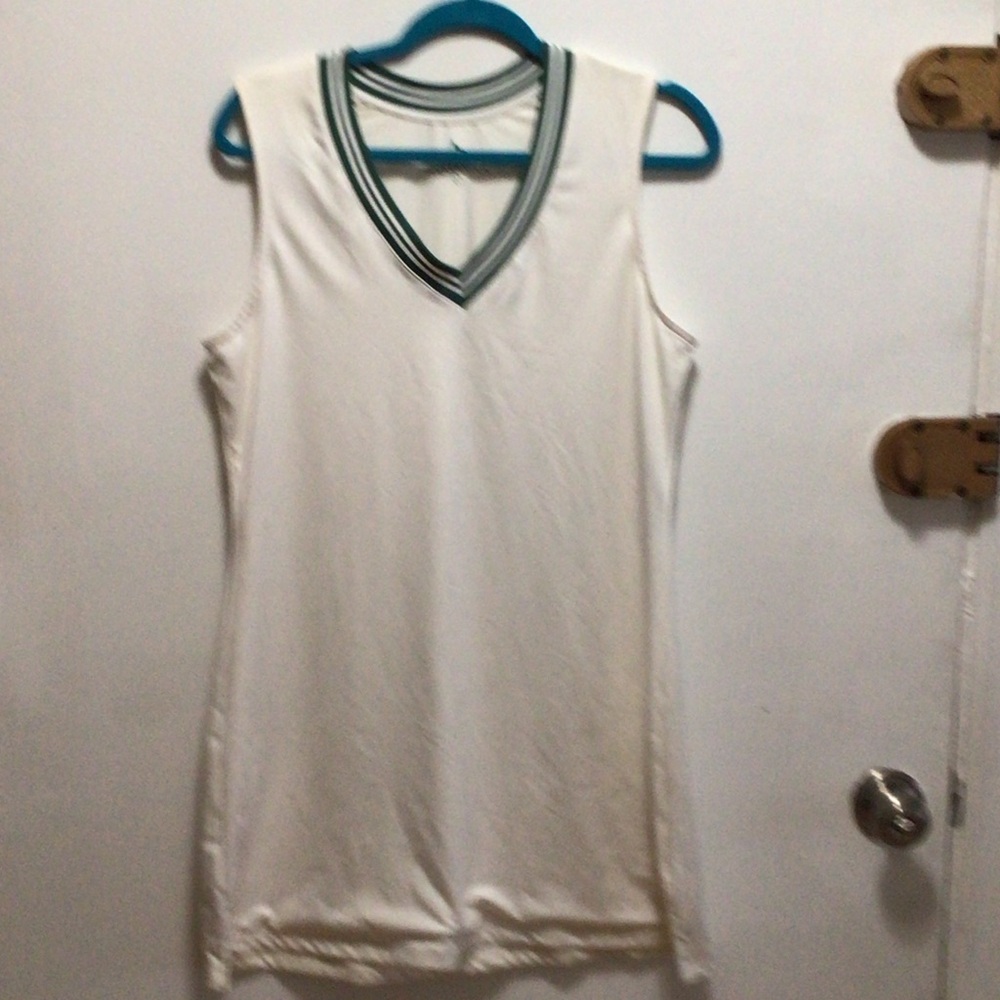 Tuckernuck Cream Sleeveless V-Neck Tank Top